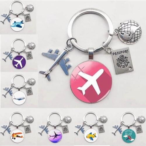 New Cute Airplane Charm Pendant Keychain Gift Cartoon Airplane Key Ring Travel Discovery Glass Dome Souvenir Charm Car Bag