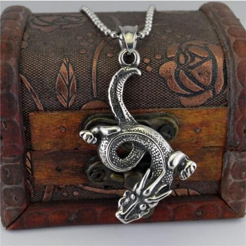 Retro National Wind Dragon Pendant Classic Fashion Men Women Stainless Steel Zodiac Dragon Necklace Trend Men Lady Birthday Gift