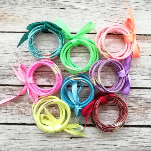 5Pcs / Set Hot Sale Glitter Jelly Girls Bangles Bracelets Multicolor Filled Silicone Bowknot Bracelets for Kids Bangles Jewelry