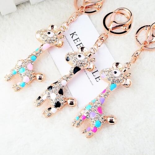 Colorful Pretty Key Chain African Jungle Giraffe Keychain Lovely Car Pendant Keyring Women Bag Jewelry Animal Trinket Porte Clef