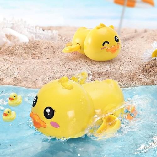 Cute Cartoon Animal Baby Bath Toys Pull Duck Classic Water Toys Infant Swim Wound-up Chain Clockwork Kids Beach Bathroom Toys