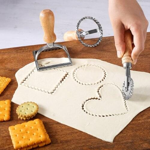 Cookie Tools Zinc Alloy Cake Pie Biscuit Stamp Moulds Kitchen Baking Tools Dumpling Edge Cake Dessert Embossed Mold Pizza Cutter