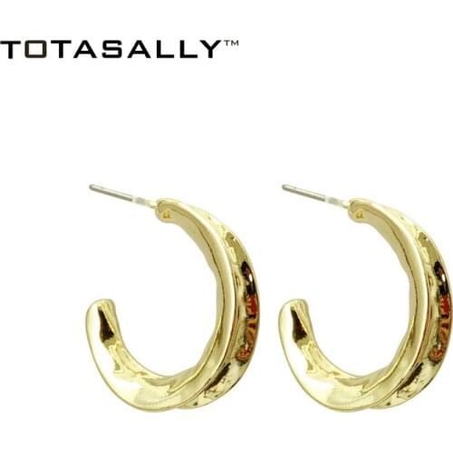 TOTASALLY Fashion Metal C Earrings for Woman Vintage Designer Shinning Gold/Silver Color Open Hoop Earrings DropShipping Jewelry