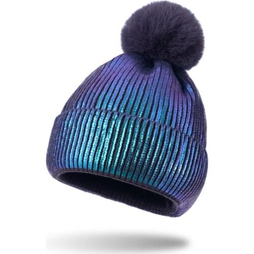 2021 Winter Gold Stamping Craft Woman Warm Hat Blue White Brown 3 Color Optional Fashion Trend Winter Hats for Women Winter Hats