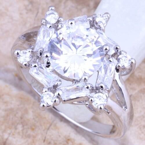 Lovely White CZ Silver Plated Womens Jewelry Ring Size 6 / 7 / 8 / 9 R1186