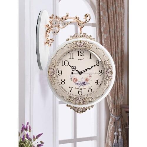 Double-sided clock wall clock living room Nordic style home fashion light luxury modern two-sided clock 2021 new wall clock