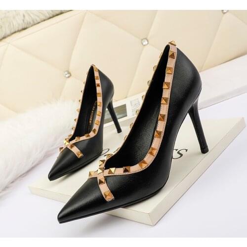 Ladies summer sandals stilettos ultra-high heelsladies 2020 shallow pointed, barefoot sex club hollowed out with womens sandals