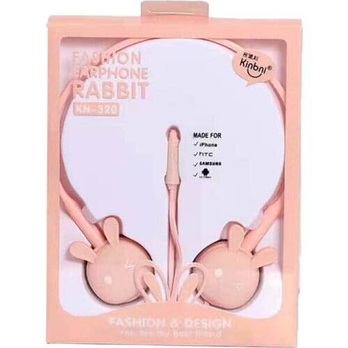 华瑞安 Closed-back Headphones