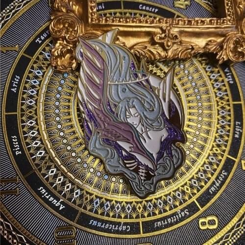 Hot Game Final Fantasy VII Sephiroth Eclosion Metal Badge Button Brooch Pins Collection Creative Medal Pendant Souvenir Toy