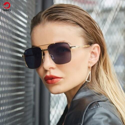 Woman trendy fashion pilot sunglasses square classic metal frame outdoor man retro driving party travel hiking glasses TAORED