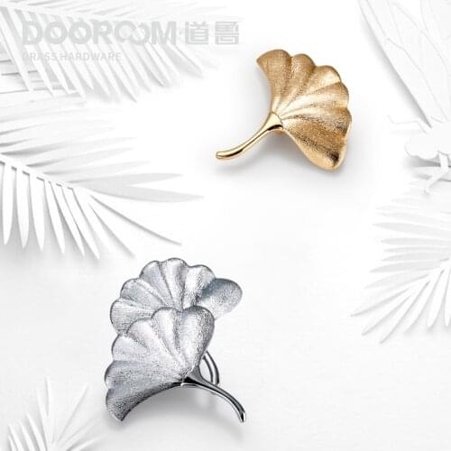 Dooroom Brass Handles Gold Silver Furniture Pulls Natural Light Luxury Wardrobe Dresser Cupboard Cabinet Drawer Pulls Knobs