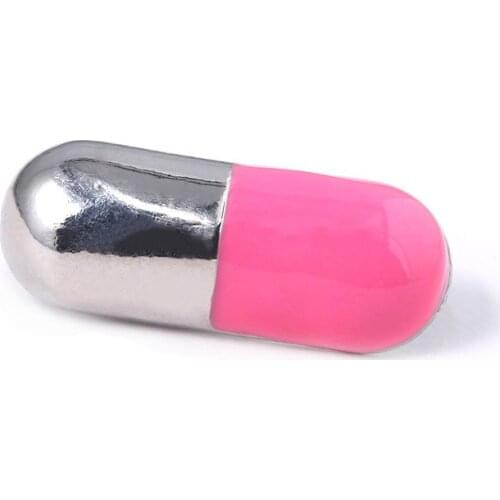 Betty love Pink Pill Capsule Cute Pins Broochs Cartoon Medical Jewelry Funny Accessories for Lapel Metal Enamel Pin Nurse Doctor