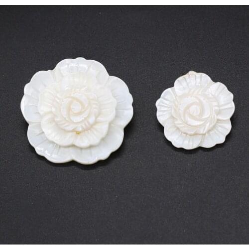 Natural Shell Pendant Exquisite Shell Flower-Shaped For Jewelry Making Charms DIY Necklace Bracelet Anklet Accessory