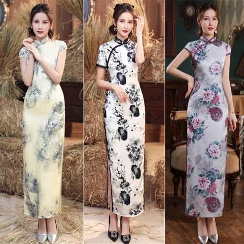 Long Qi Cheongsam New Young Chinese Style Elegant Graceful Improved Short Sleeve Bone Erosion Fashion Show Dress pink