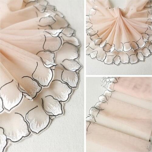 1m Flesh Pink Mesh Embroidery Lace Trims Sewing Cheongsam Baby Dress Skirt Pet Scarf Accessories Lace 19cm LR0068