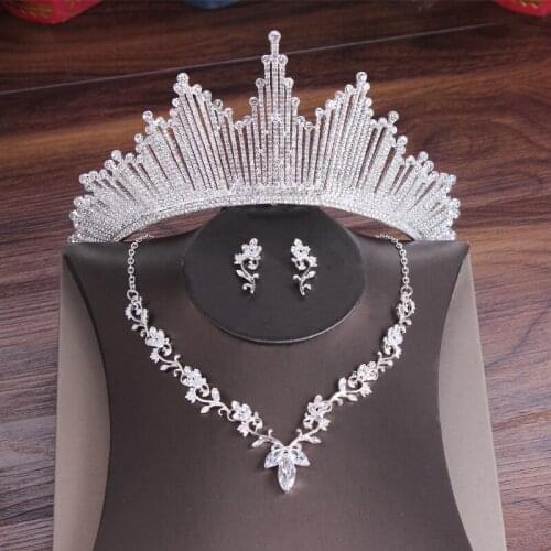 Luxury 2021 Wedding Headpieces Bridal Tiara Rhinestone Crown Head Pieces Birthday Party Crystal Headbands Hair Accessories