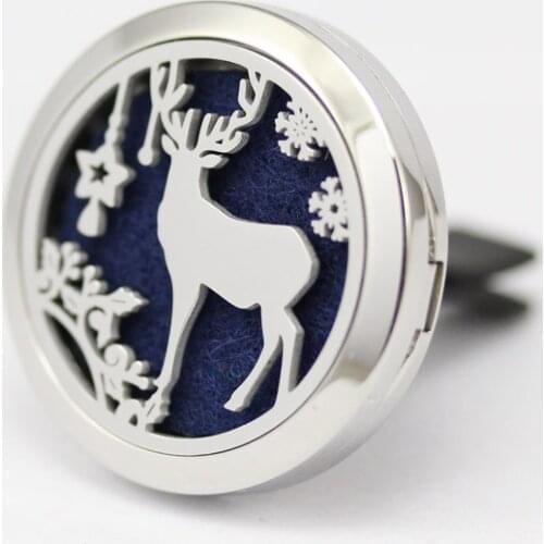 5pcs 30MM elk Design Stainless Steel Car Diffuser Locket Magnetic Essential Oil Diffuser Locket for Christmas Jewelry