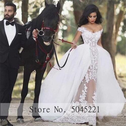 New Charming Lace Wedding Dresses 2020 Exquisite Applique Detachable Skirt Bride Gown Dubai Off The Shoulder Illusion Bride Gown