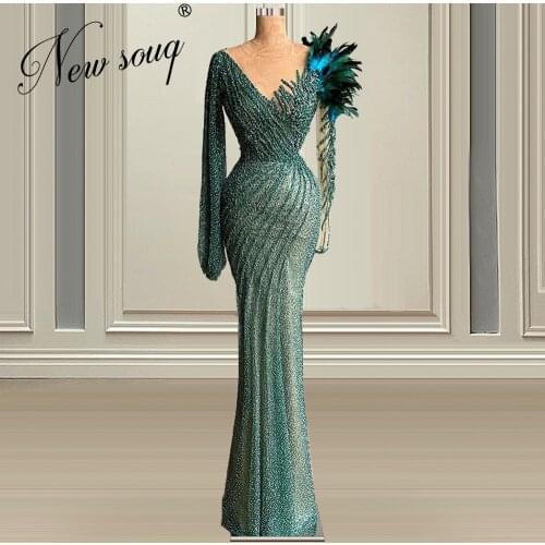 Arabic Luxury Green Beading Evening Dress Diamond Long Prom Dress Dubai Feathers 2021 Customized Wedding Party Gowns Vestidos