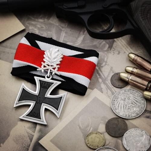 Germany 1914 1813 Iron Cross 2nd Class with Ribbon Military Decoration Deutschland Eisernes Kreuz II. Klasse EK2 with Certificate and box