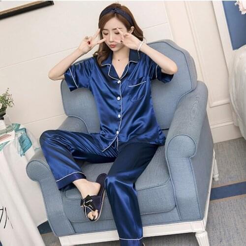 The new 2021 emulation silk silk pajamas short-sleeved pants girl leisurewear spring, summer, autumn