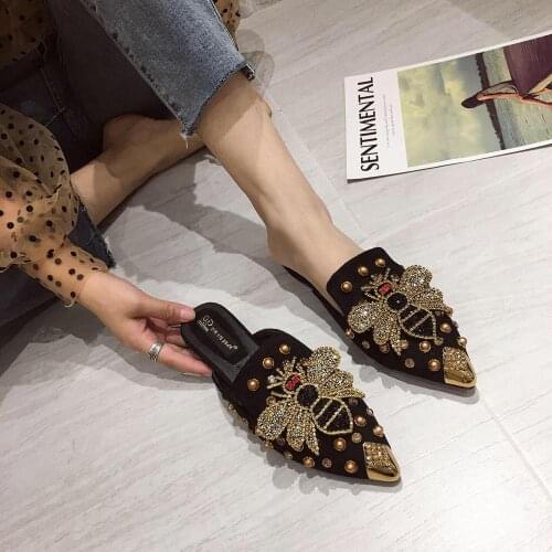 Pointed Rhinestone Rivet Womens Slippers Casual Slip On Low Heel Mules Loafer Flat Slides Crystal Beach Shoes Metal Bee Sandals