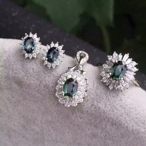 Natural Sapphire Set, 925 Silver, Fine Sapphire, Intense Fire, Ring Stud Earrings