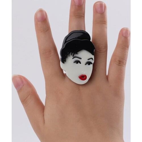New Fashion Elgant Women Figure Resin Rings For Women Girls Geometric Adjustable Rings Female Nightclub Party Punk Jewelry Gifts