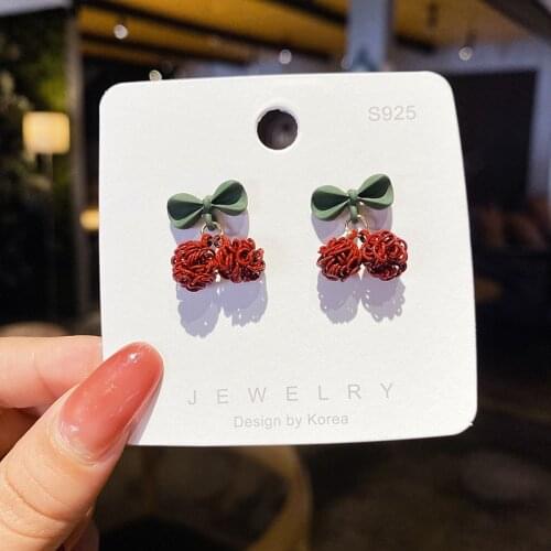 2021 New Lovely Cherry Bow Earrings Elegant Womens Earrings Dinner Ball Bar Party Jewelry Beach Dating Accessories