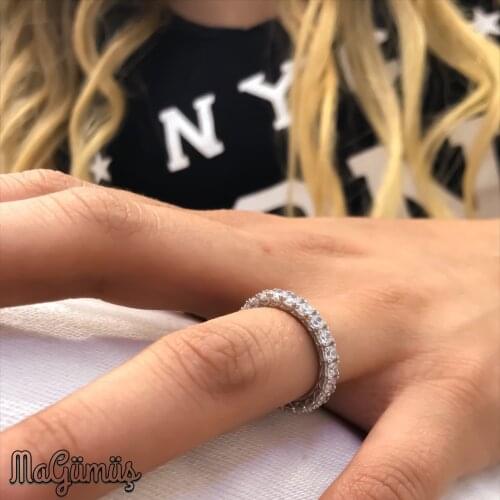 Diamond Model Single Row Zircon Stone Tamtur Gümüş Ring