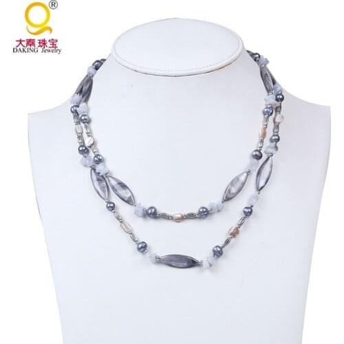 Beautiful mother of pearl shell bead necklace potato freshwater pearl necklace with stone chips handmade beaded necklace