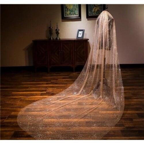 Gorgeous Shining Gold Spraying 3 Meters Long 1.5 Meters Wide Sequins Wedding Veil Bridal Chapel Veil With Comb