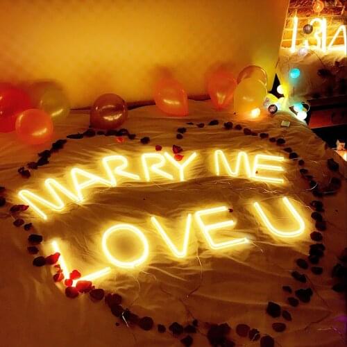 Luminous LED Letter 26 English Alphabet Night Light Battery Plastic Lamp Romantic Wedding Birthday Propose Marriage Party Decors