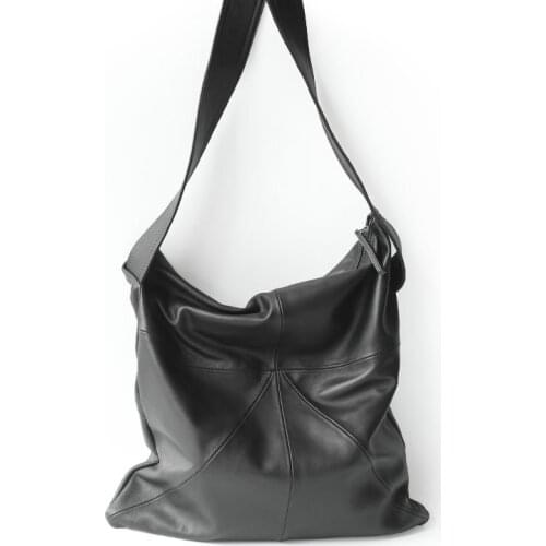 Vendange womens bag casual retro handmade leather bag large capacity shoulder bag messenger bag 2537