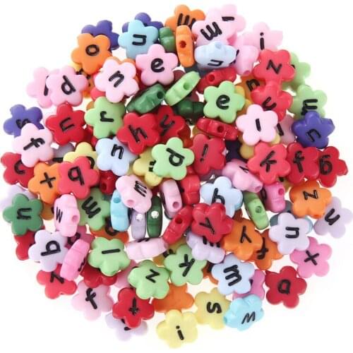 Julie Wang 100pcs 11mm Acrylic Flower Shape Letters Beads Random Color Alphabet Spacer Bead Bracelet Jewelry Making Accessory
