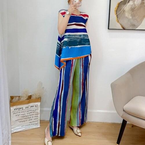 Miyake pleated print sleeveless top 2021 summer new fashion western style slim straight leg pants casual basic tees for woman