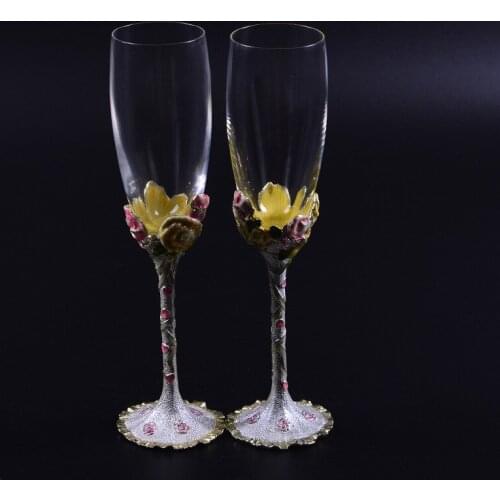 New creative gifts 2pcs/set personalized wedding glasses cup champagne red wine bride groom flower party decor Toasting Goblet
