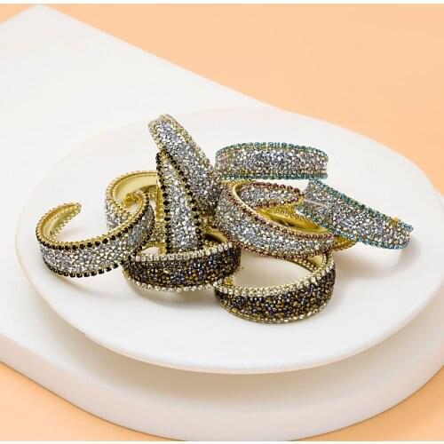 Origin Summer Bling Bling C Shape Multicolor Hoop Earring for Women Girls Exquisite Rhinestones Metallic Wedding Earring Jewelry
