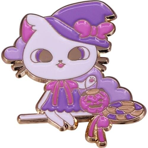 Cute Pastel Witch Cat Pin Magic Broom Pumpkin Brooch Halloween Party Favor
