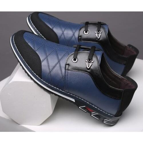 2020 New Male Fashion Casual Shoes Lace-Up Men Loafers Moccasins Breathable Driving Shoes Moccasins Father Business Shoes