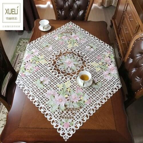 High-end luxury embroidery lace pink peony cloth art European style 85cm square table mat The table cloth Eat mat Table mat