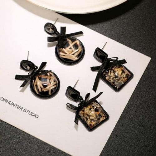 Fashion Jewelry Wild Bohemian Geometric Earrings Black Square Bow Earrings Black Simple Round Earrings Women Elegant Earrings