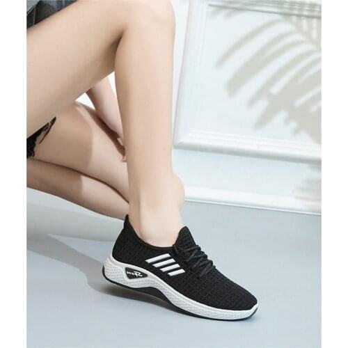 Women Shoes 2021 Fly Weave Lace Up Flats Shoes Women Comfort Casual Shoes Women Breathable Running Shoes Zapatos De Mujer