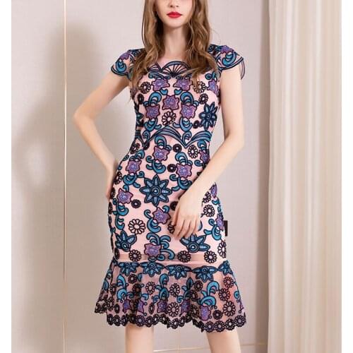 Plus Size 2020 High-quality Mermaid Dress Embroidery Elegant Dress Summer Ladies Temperament O Neck Short-sleeve Women Dresses