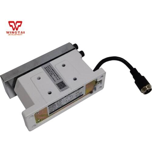 Tension detector with high stability and good linearity