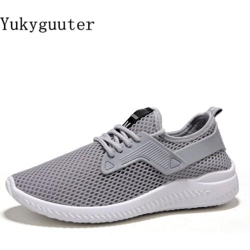 Men Running Shoes Sports Sneakers Breathable 2018 Summer Walking Mesh Shoes Men Athletic Lace Up High Quality Comfortable
