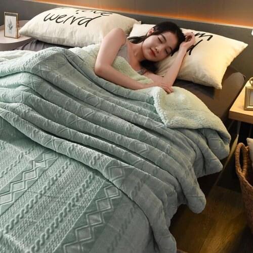 Carved Velvet Quilts Bedding Soft Fur Comforters Throw On Sofa/Bed/Plane Travel Blanket Printed Duvet Bedspread Cover Cotton