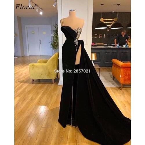 Arabic Black Formal Prom Dresses Mermaid Gold Beading Velvet Evening Dresses Long Spaghetti Sexy Cocktail Party Dresses Vestidos