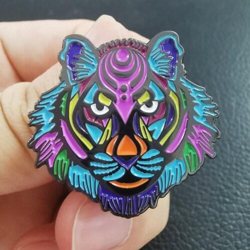 Arcane Tiger Head Enamel Pin Occult Wizardry Brooch Animal Creature Badge divination Accessory