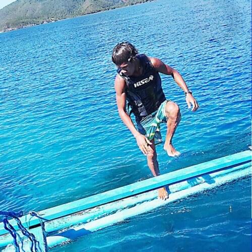 Professional Adult Life Vest Neoprene Nylon Floating Clothing Buoyancy Life Jacket Surfing Drifting Motorboat Clothing